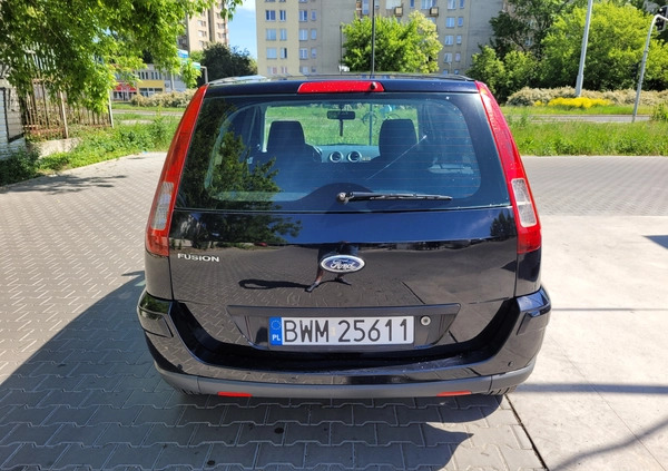 Ford Fusion cena 13900 przebieg: 195000, rok produkcji 2010 z Warszawa małe 121